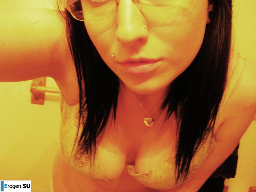 bespectacled self-album. Photo 35
