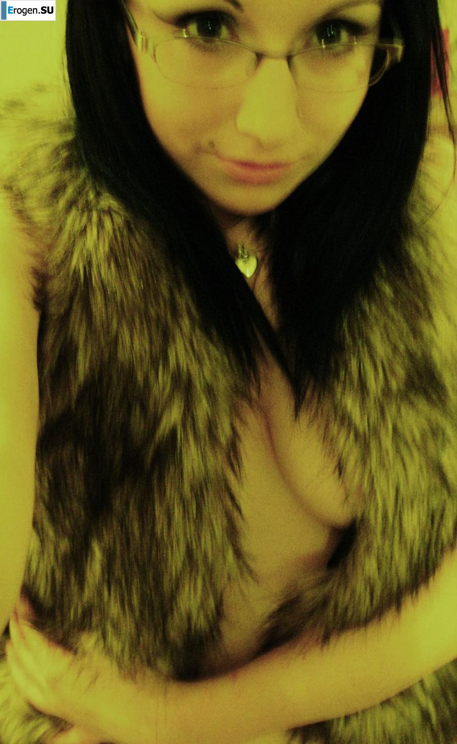 bespectacled self-album. Photo 36