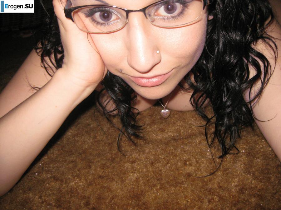 bespectacled self-album. Photo 54