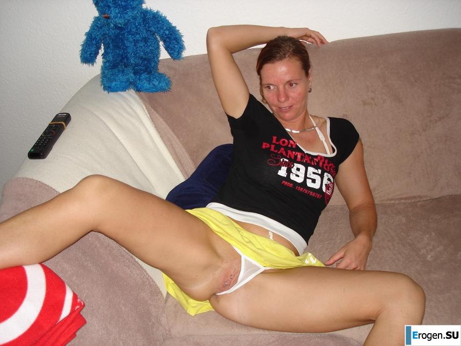 Helga, husband and girlfriends. Photo 45
