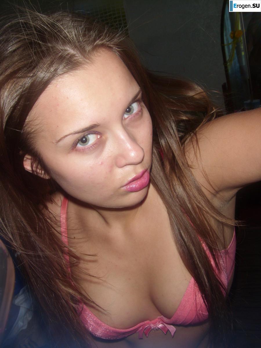 Selfies of a young artist. Photo 15