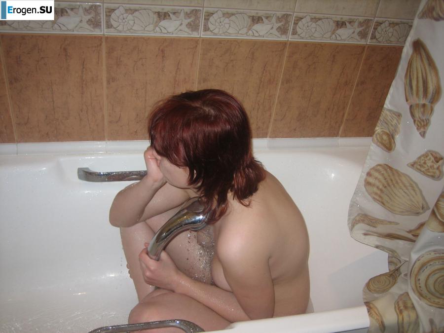 Bed and shower. Photo 12