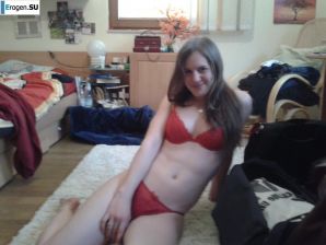 Naked German Girl. Thumb 10
