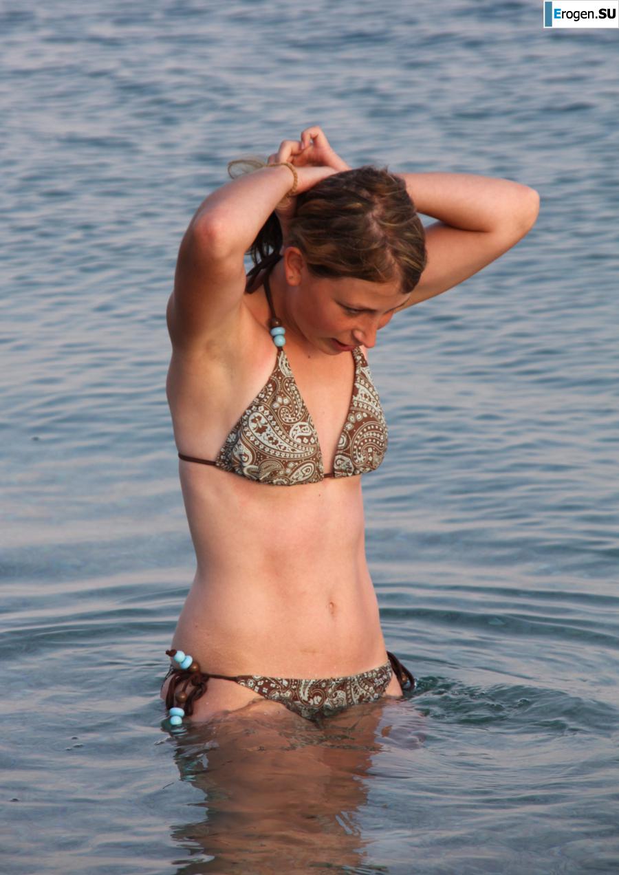 Here is how to relax on the beach. Photo 6