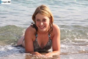 Here is how to relax on the beach. Thumb 15
