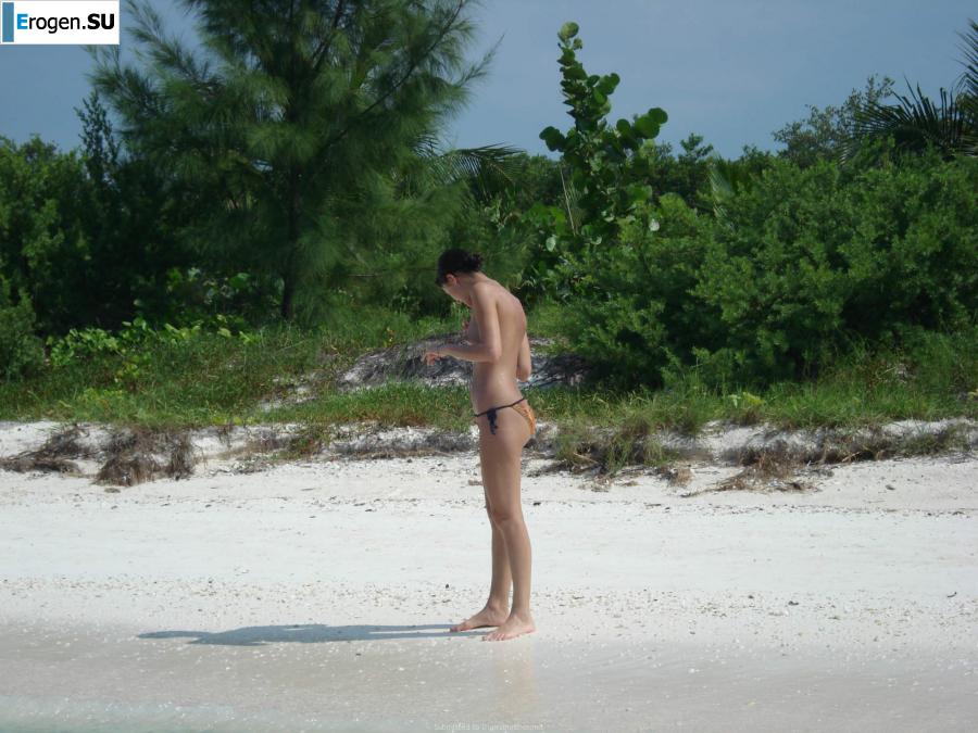 resting naked on the beach. Photo 38