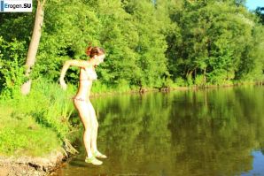 naked girls on the lake. Thumb 14
