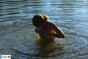 naked girls on the lake. Part 2. Thumb 21