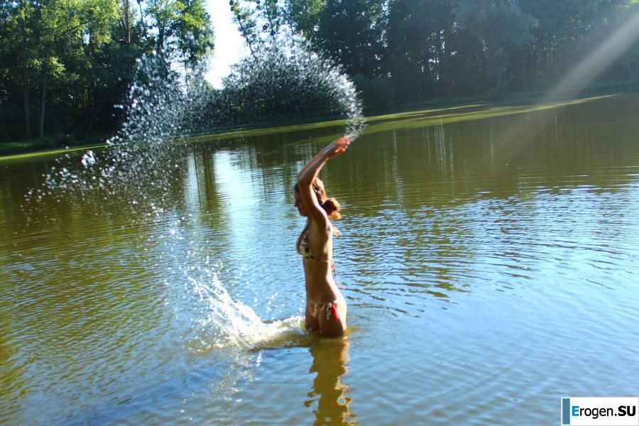 naked girls on the lake. Part 7. Photo 24
