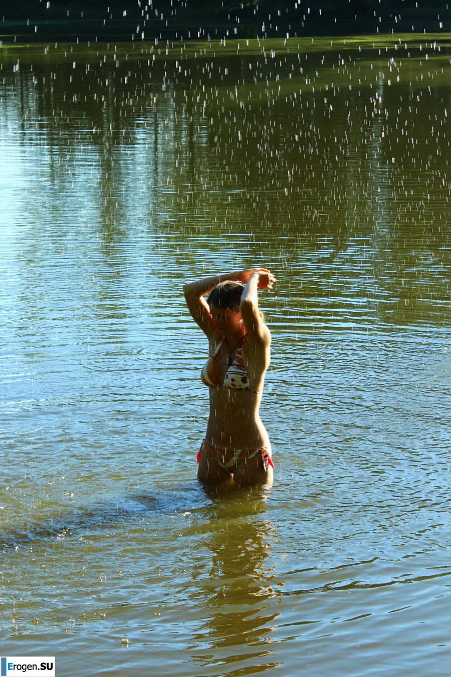 naked girls on the lake. Part 7. Photo 35