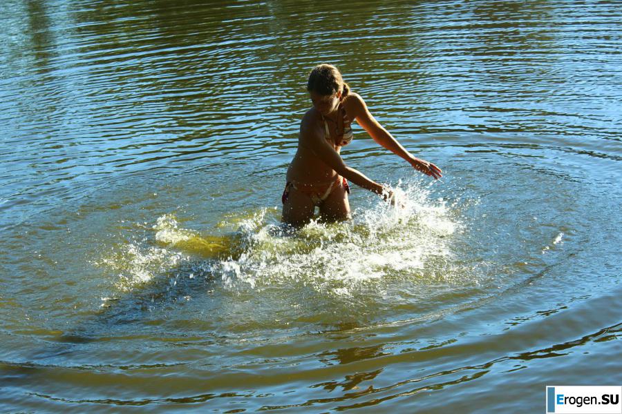 naked girls on the lake. Part 7. Photo 39