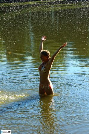 naked girls on the lake. Part 7. Thumb 23
