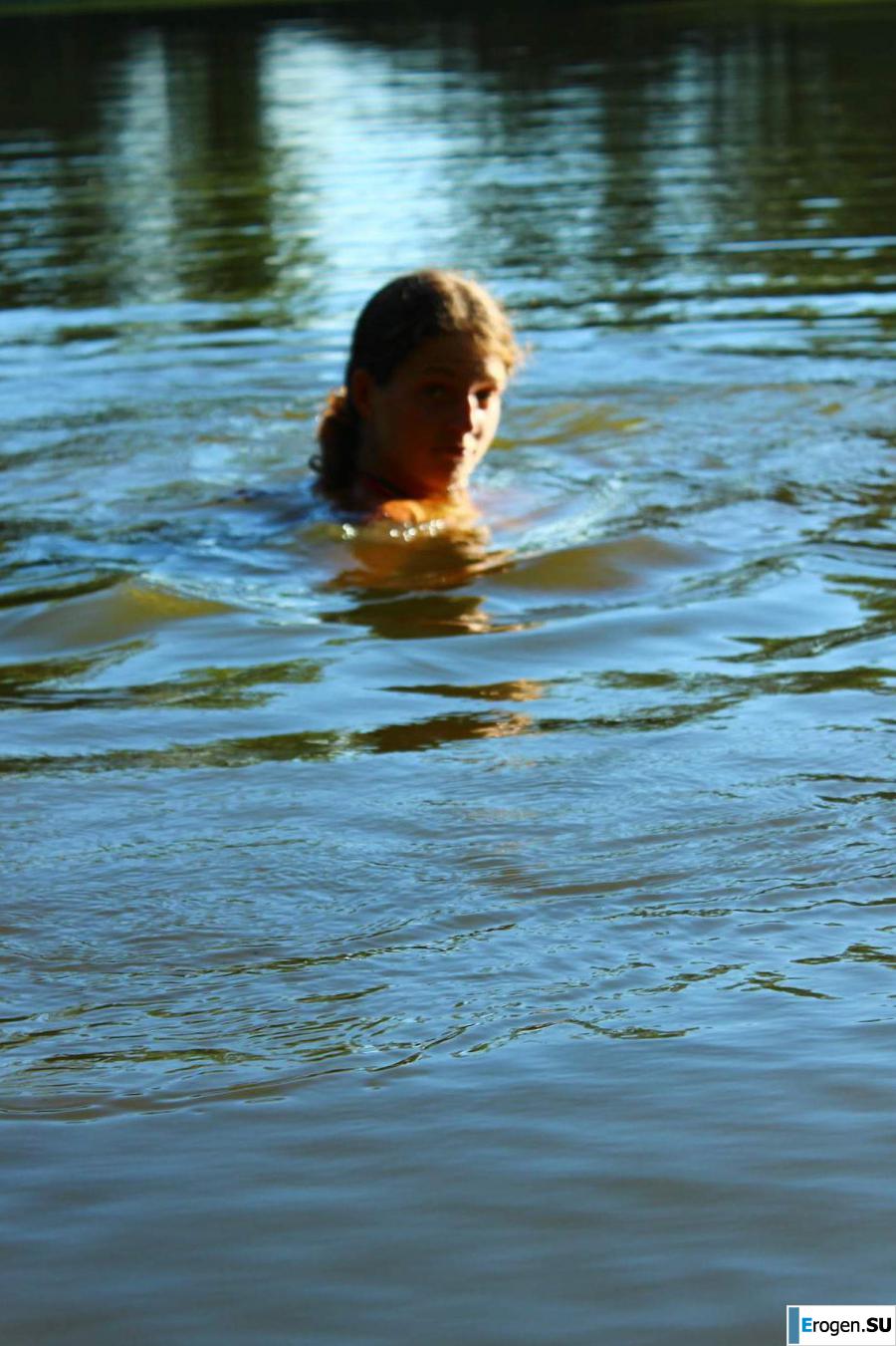 naked girls on the lake. Part 8. Photo 15