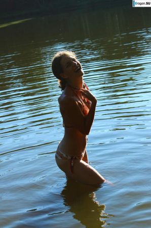naked girls on the lake. Part 8. Thumb 21