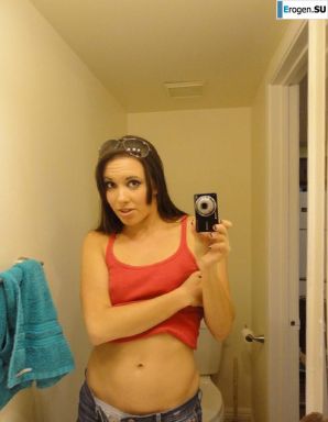 striptease in front of the mirror. Thumb 54