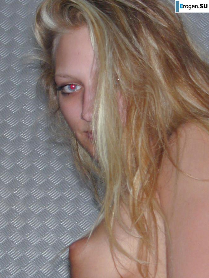 blonde with an animal look. Part 2. Photo 1