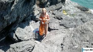 naked on the rocky shores. Part 2. Thumb 2