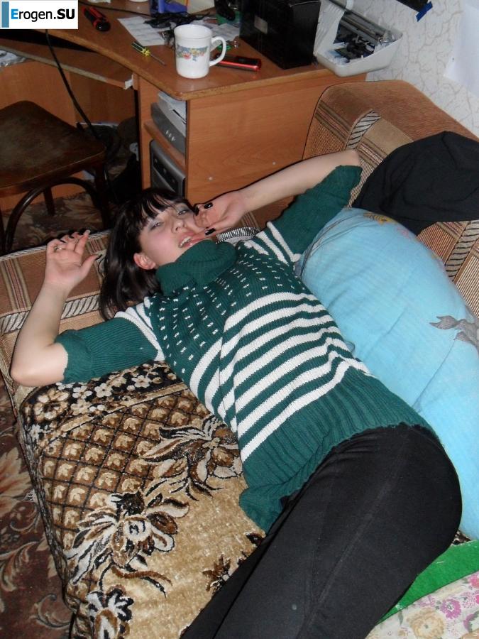 Russian cutie and sex with a guy. Part 2. Slide 2