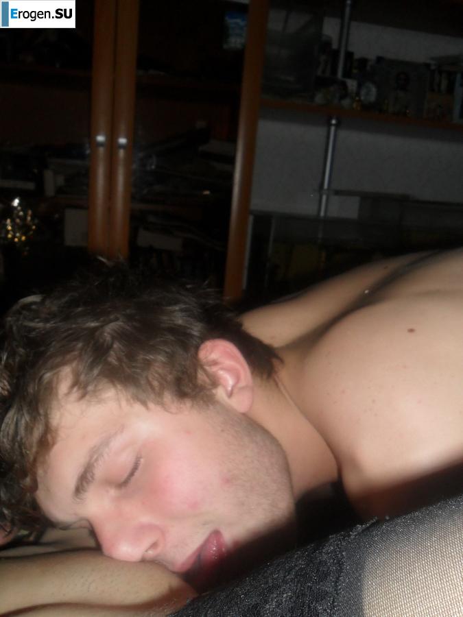 Russian cutie and sex with a guy. Part 2. Slide 37