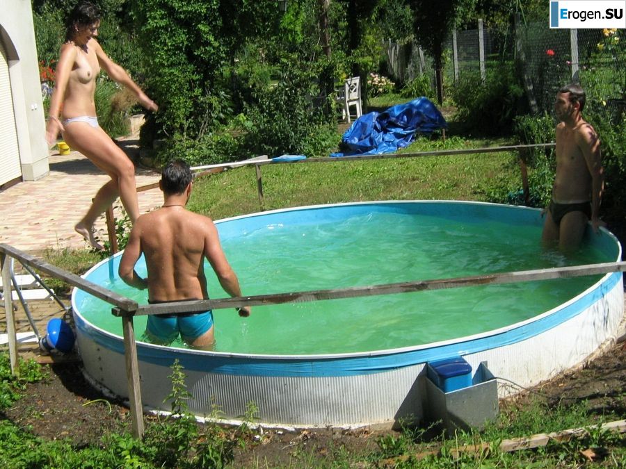 naked chicks in the pool. Part 2. Photo 6