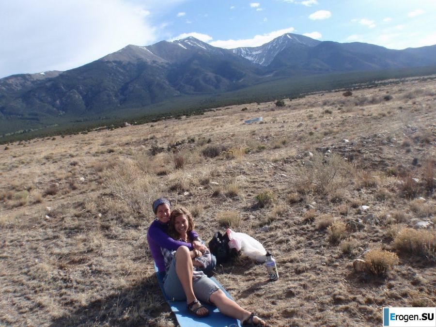 crazy girls in the canyon. Photo 32