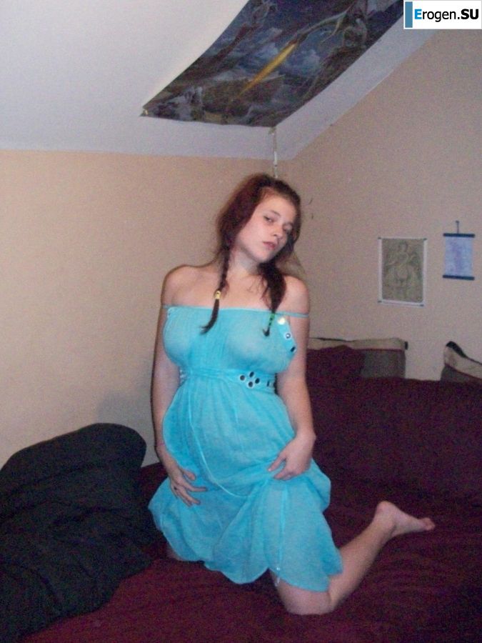 without panties and with an animal look. Photo 14