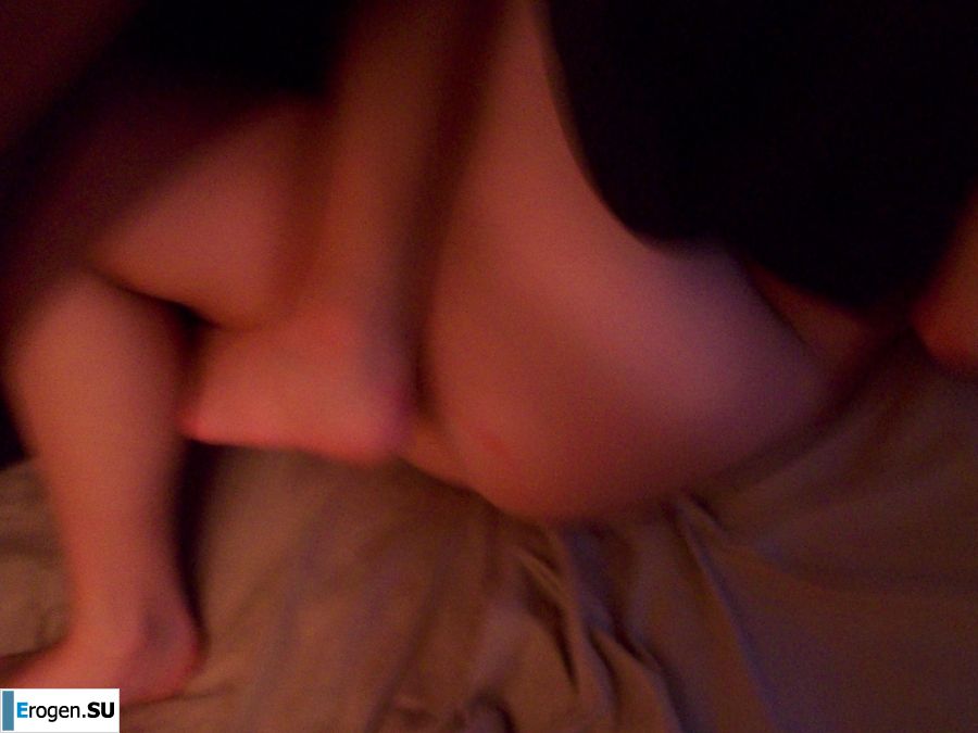 without panties and with an animal look. Photo 20