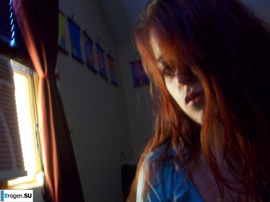 without panties and with an animal look. Photo 23