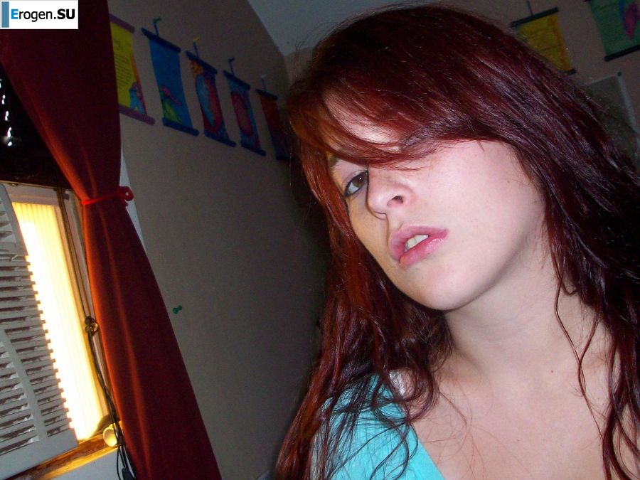 without panties and with an animal look. Photo 34