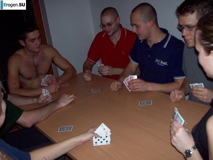 they won by stripping. Photo 3