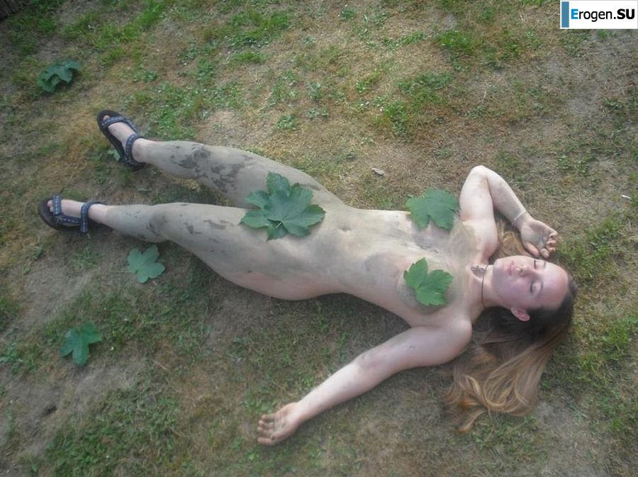 lesbians in the camp. Photo 24