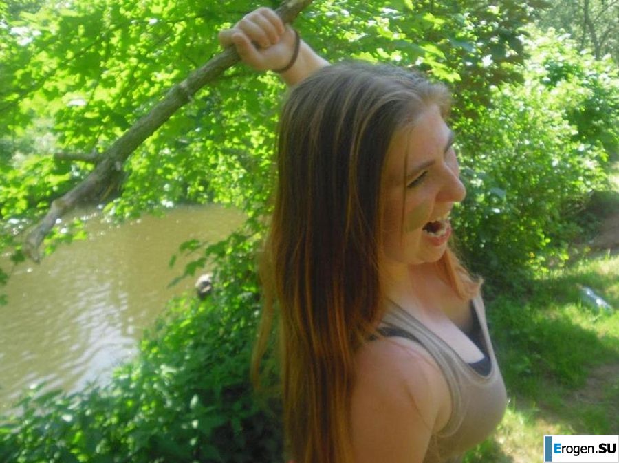 lesbians in the camp. Photo 46