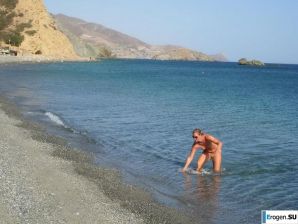 fun on a nudist beach. Thumb 5