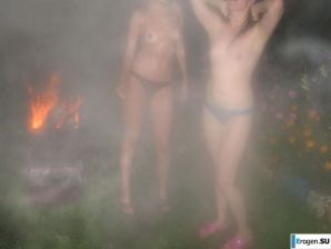 nudists in nature outside the city. Thumb 46