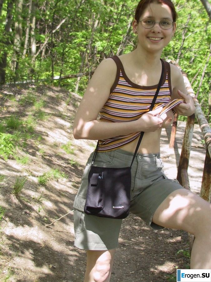 Masha without clothes and her dick of her boyfriend. Photo 39