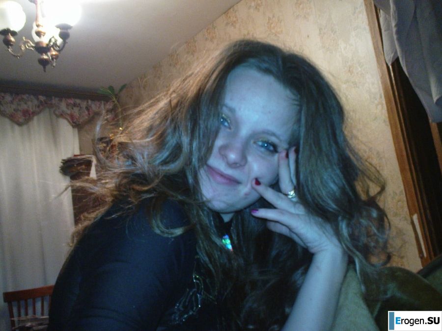 a young girl with her boyfriend frolics. Part 2. Photo 8