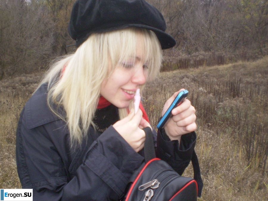 cute naked student gets high. Photo 52