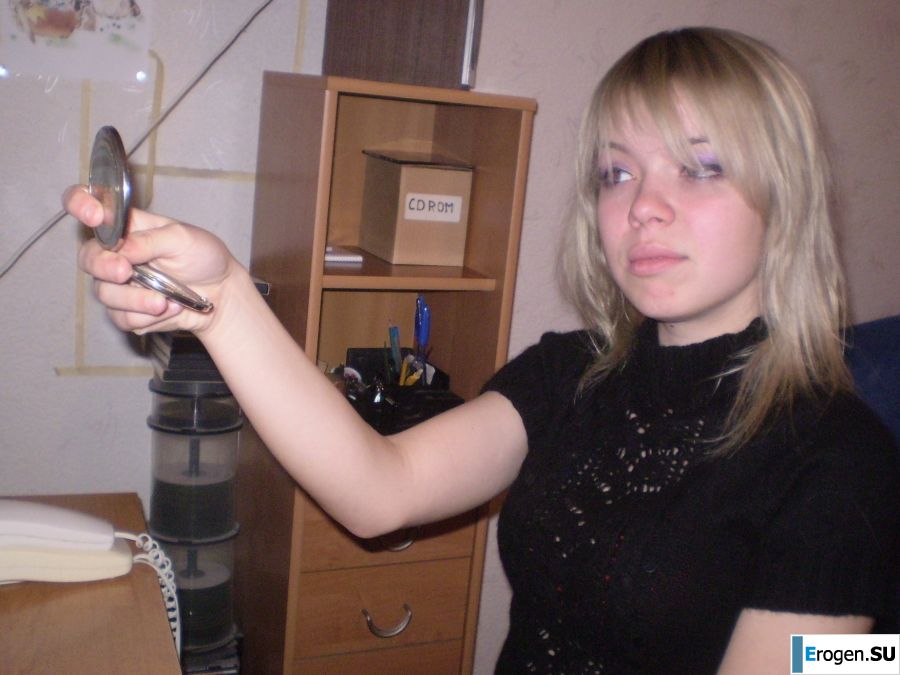 cute naked student gets high. Photo 57