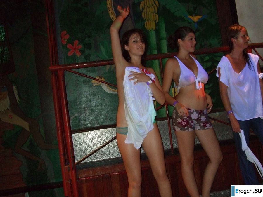 competition of wet t-shirts in a night club. Part 4. Photo 8