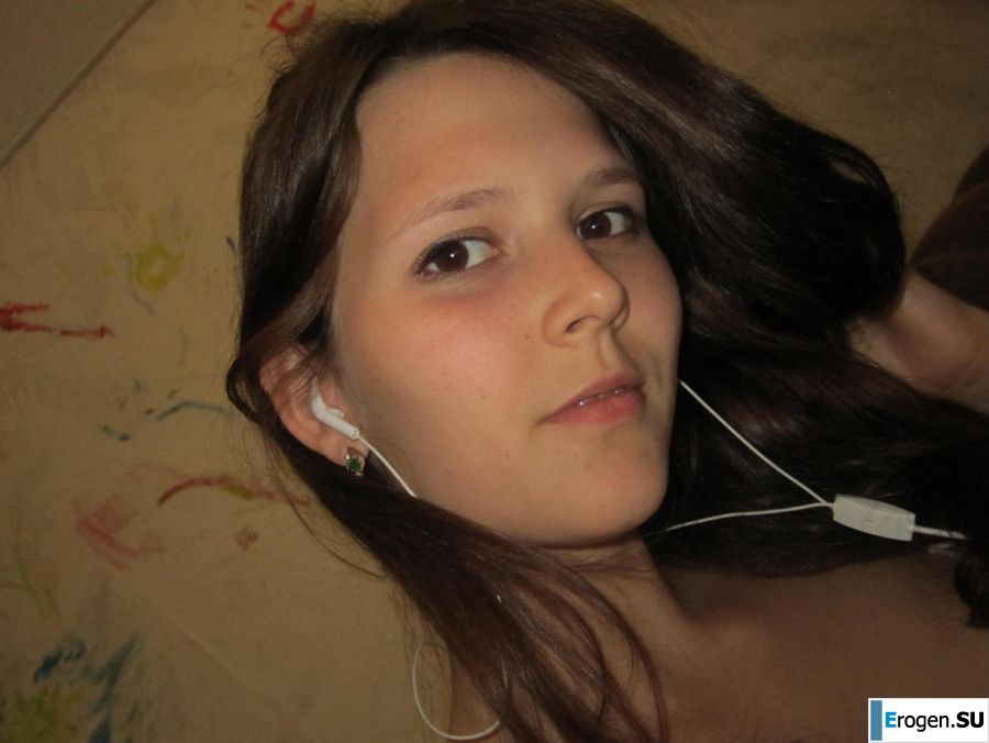 miss charm and her naked body. Photo 31