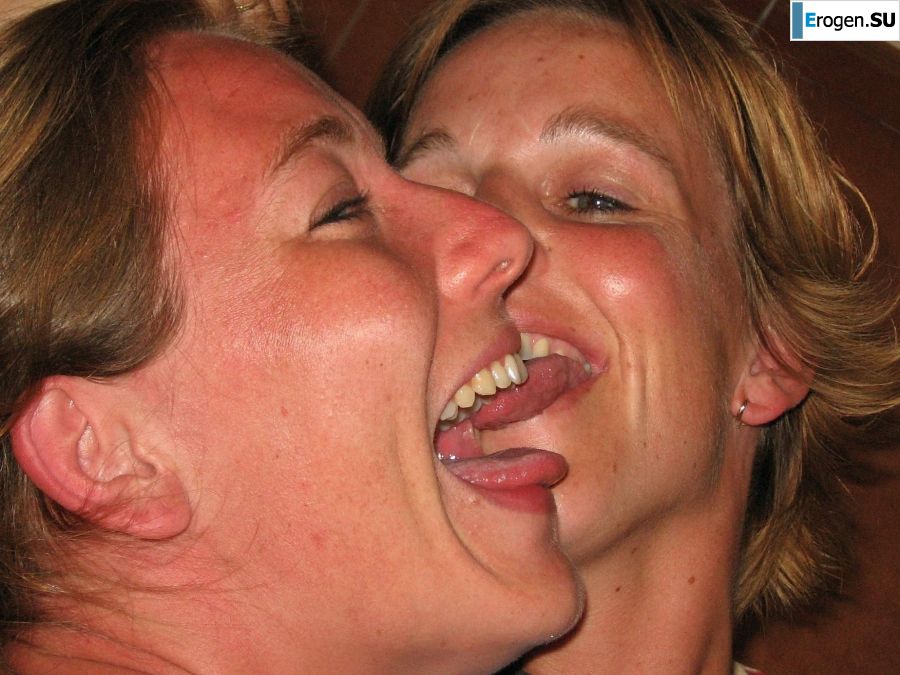 girls are only topless friends. Part 2. Photo 24
