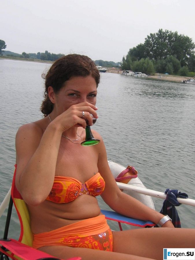 girls are only topless friends. Part 2. Photo 31