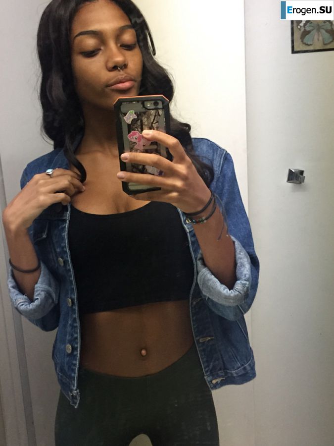 uncut black woman Lezby. Photo 31