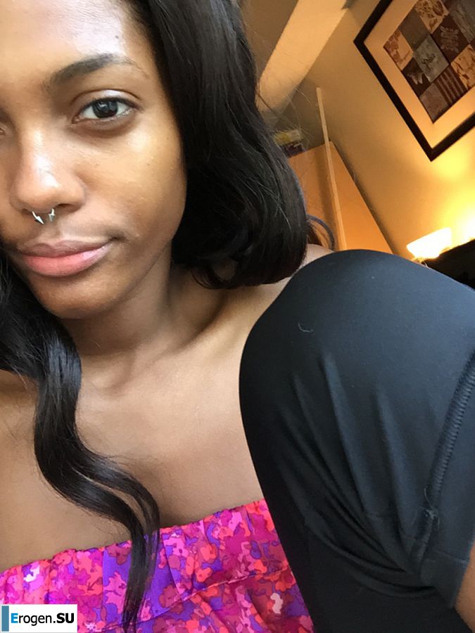 uncut black woman Lezby. Photo 36