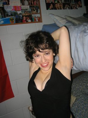 Mature chick pulled big boobs out of her bra. Thumb 24