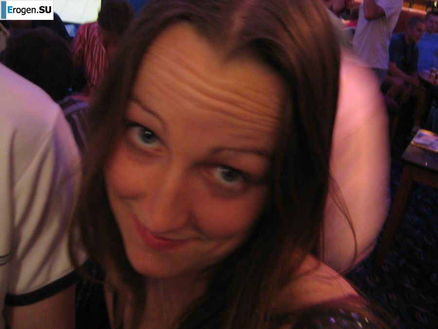 Young minx showed her young and elastic body. Slide 5