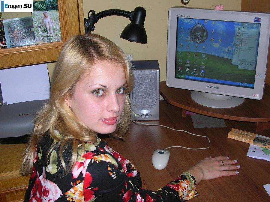 A blonde with a big booty poses in lace underwear. Slide 14