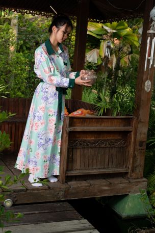 Mayuko in Loving Care. Thumb 2