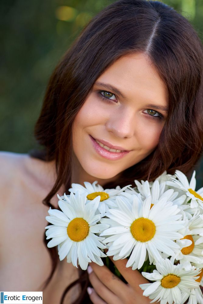 Elena Max in Wild Daisies. Slide 18