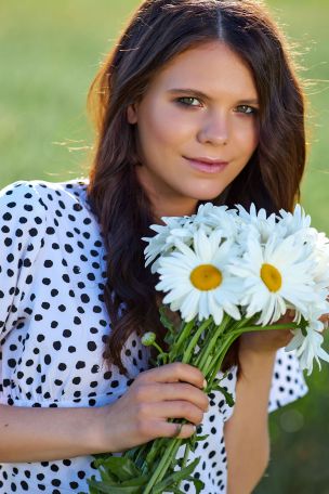 Elena Max in Wild Daisies. Эскиз 1